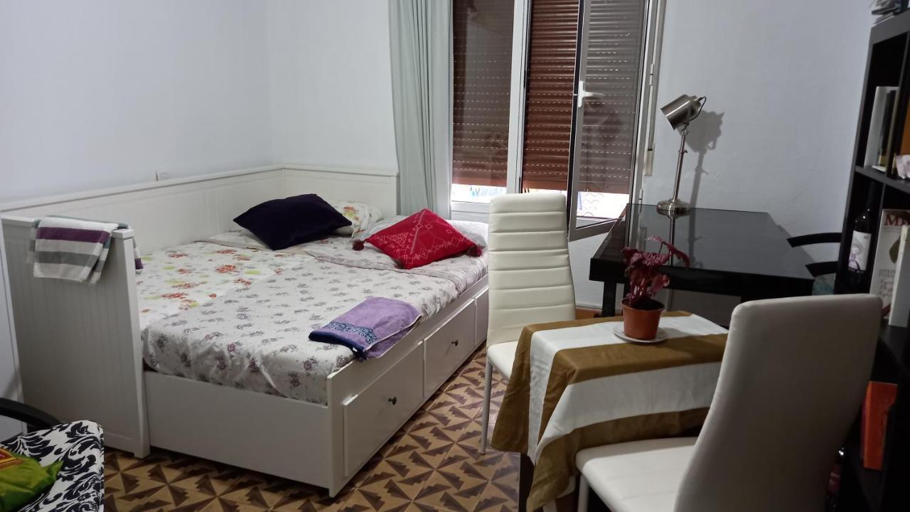 Las Golondrinas Habitacion En Piso Centrico Para Una O Dos Personas サラゴサ エクステリア 写真