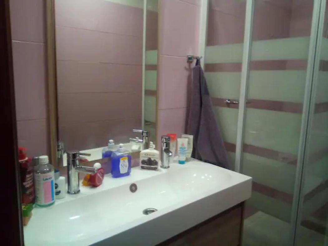 Las Golondrinas Habitacion En Piso Centrico Para Una O Dos Personas サラゴサ エクステリア 写真